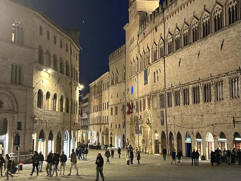 Perugia: Sunset Walking Tour with Chocolate/Gelato Tasting - A Detailed Look at the Perugia Sunset Walking Tour