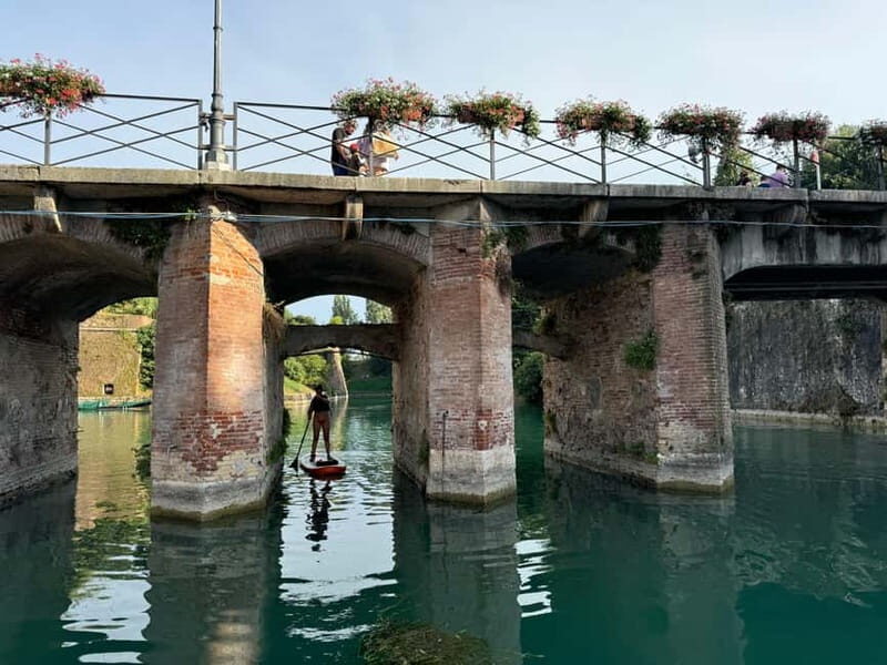 Peschiera del Garda experience in Sup: Sightseeing tour on Lake Garda - Key Points