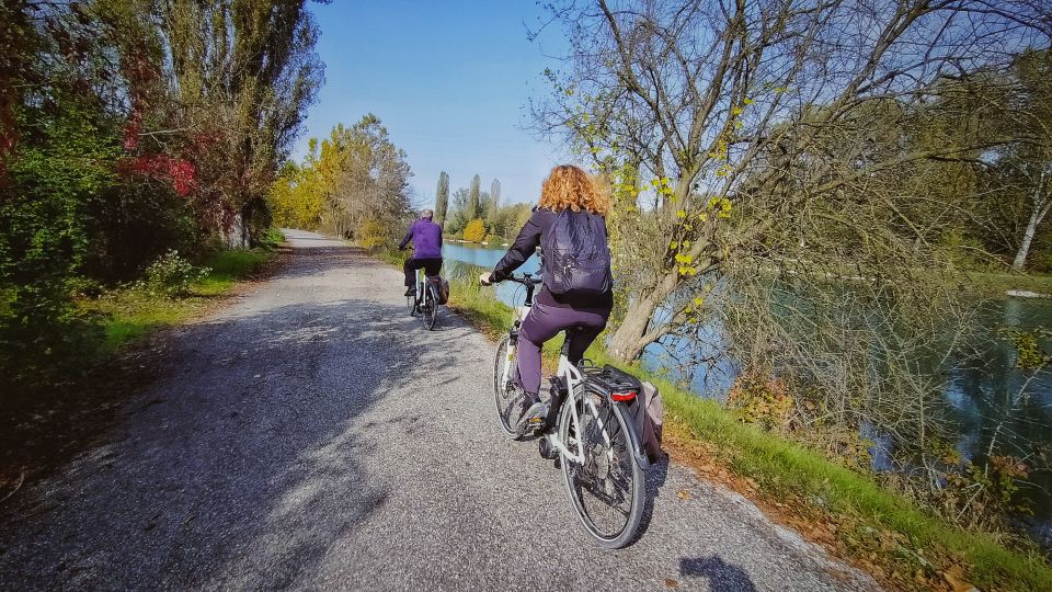 Peschiera Del Garda: Lake Garda & Borghetto E-Bike Tour - Ask Away