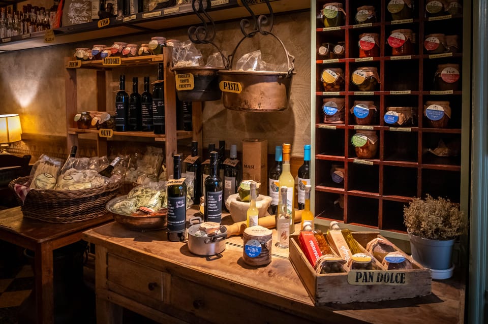 Pesto Experience Trattoria Turin - Experiences and Traditions in Sestri Levante - Pesto Chef Diploma and Authentic Recipe