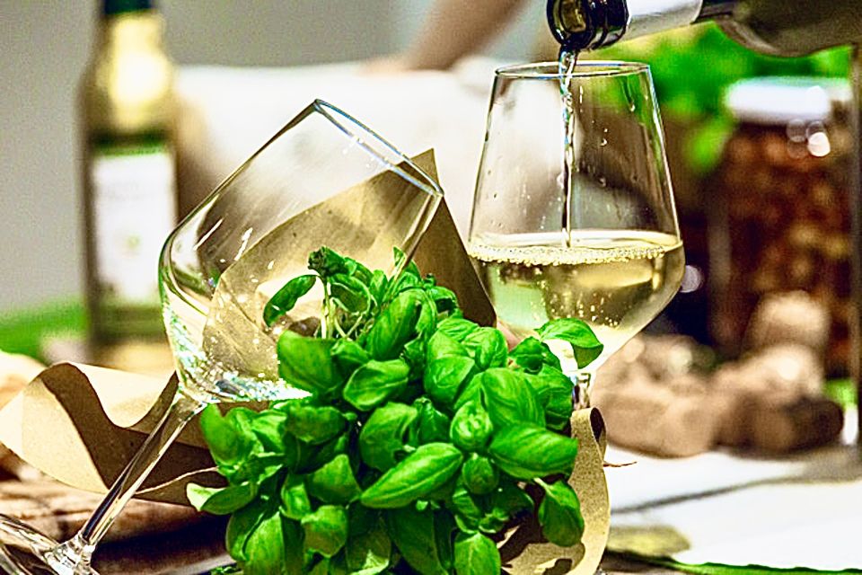 Pesto Making Class in Historic Building in Genoa - Duration and Language Options