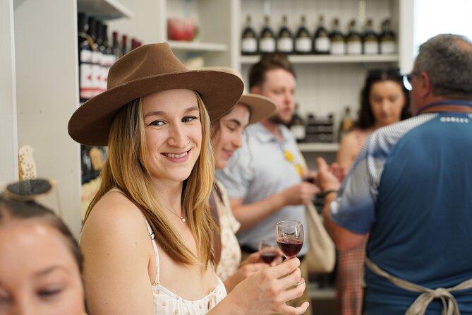 Petite Nation Wine & Cider Tour - Day Trip From Ottawa & Gatineau - Accessibility and Policies