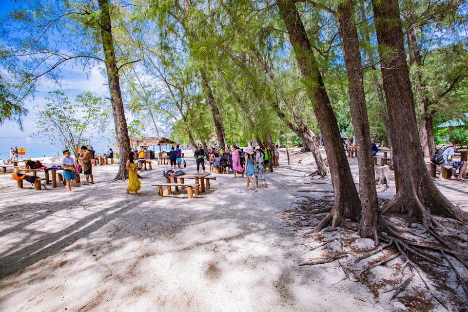 Phi Phi: 6Hrs Bamboo & Phi Phi Tour By Private Longtail Boat - Discovering Bamboo Island