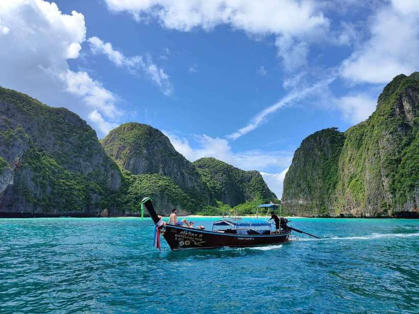 Phi Phi Islands: Private Longtail Boat 6-hour Trip - Included Amenities