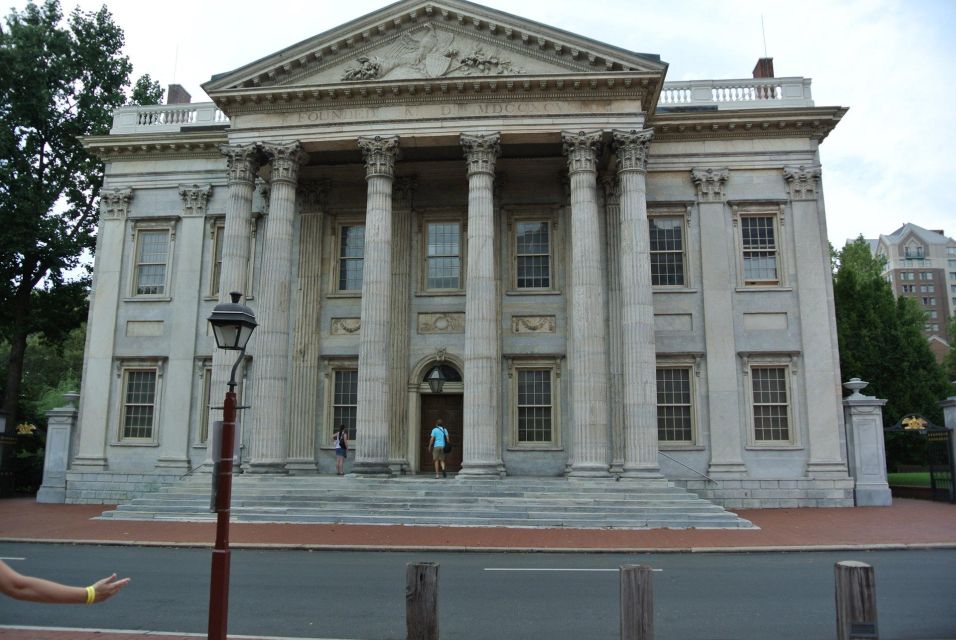 Philadelphia Historic Walking Tour & Scavenger Hunt - Inclusions in the Package