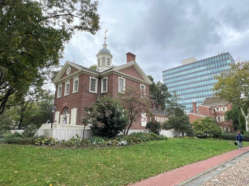 Philadelphia Historic Walking Tour & Scavenger Hunt - Booking Details and Savings