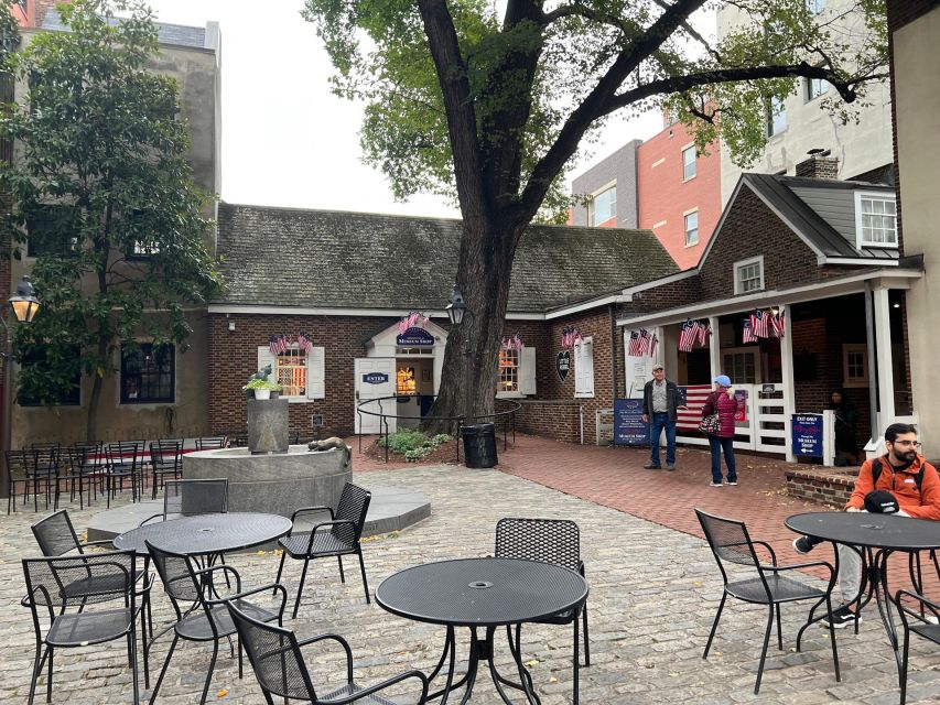 Philadelphia Historic Walking Tour & Scavenger Hunt - Discovering Mother Bethels Legacy