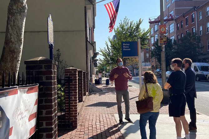 Philadelphia Old City Historic Walking Tour With 10+ Top Sites - Tour Itinerary Highlights