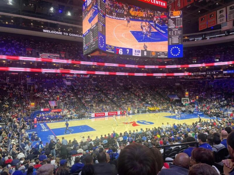 Philadelphia: Philadelphia 76ers Basketball Game Ticket - The Game Day Experience