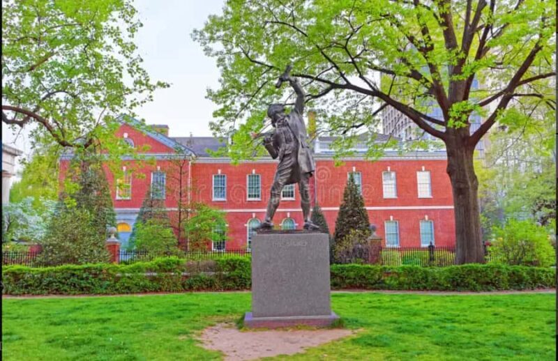 Philadelphia: Private Family Friendly Walking Tour - Who Should Consider This Tour?