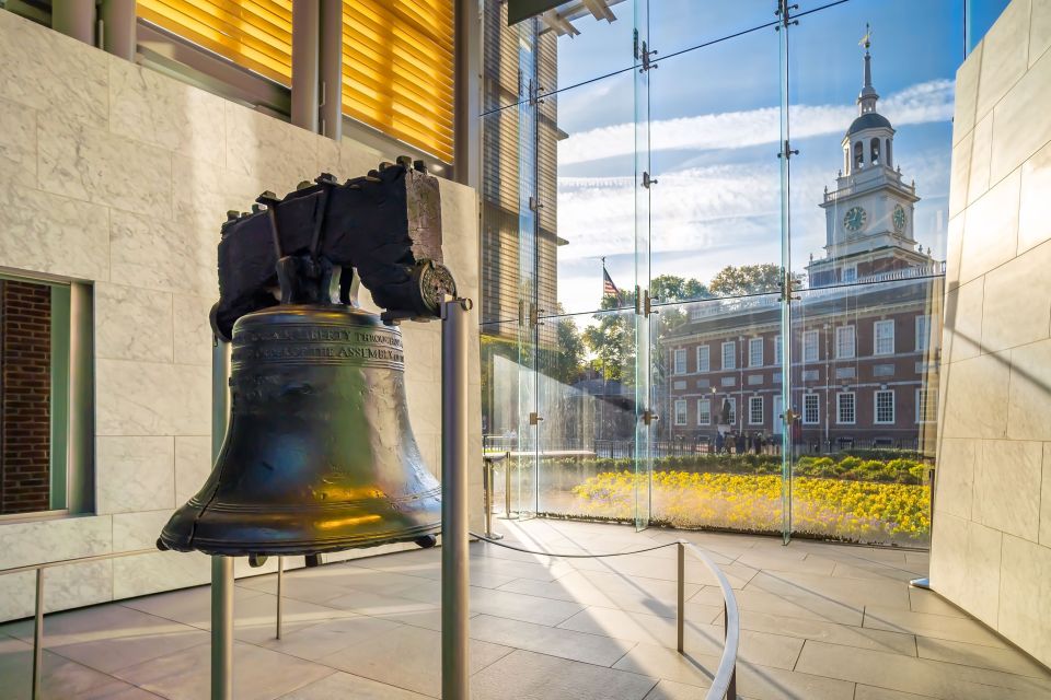 Philadelphia: Small Group Tour W/ Liberty Bell & Cheesesteak - Pickup and Drop-off