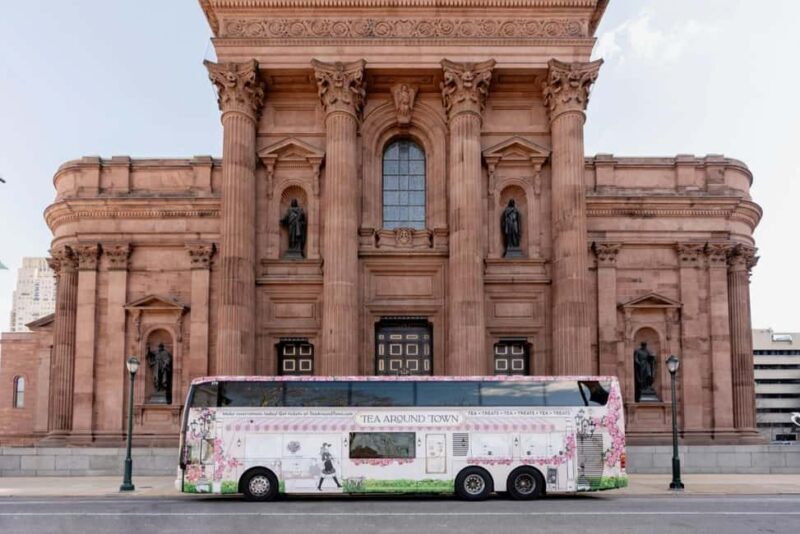 Philadelphia: Tea Around Town Bus Tour with Live Guide - The Food and Beverage Experience: A Closer Look