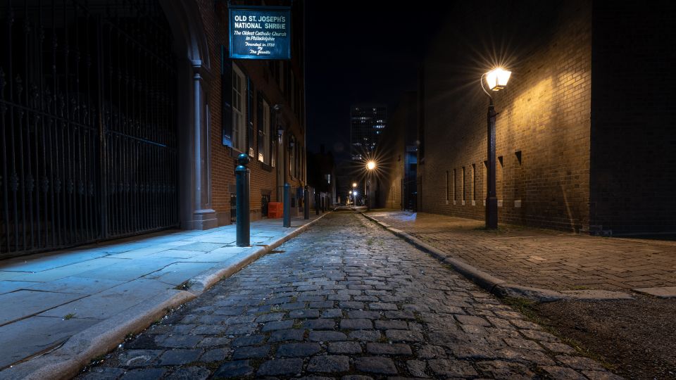 Philly Ghosts: Phantoms of Philadelphia Tour - Haunted History of Philadelphia