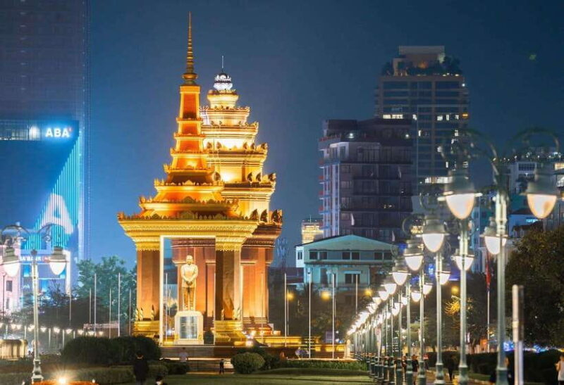 Phnom Penh: 9 Exciting Spots Evening Tuk-Tuk Tour - Key Points