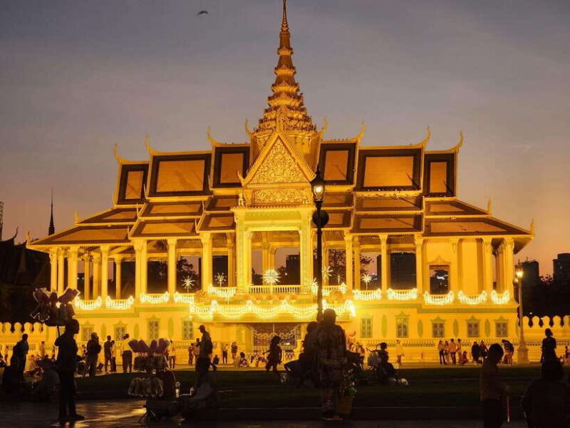 Phnom Penh: City Tour with S21 and Killing Fields - An In-Depth Look at the Phnom Penh Tour