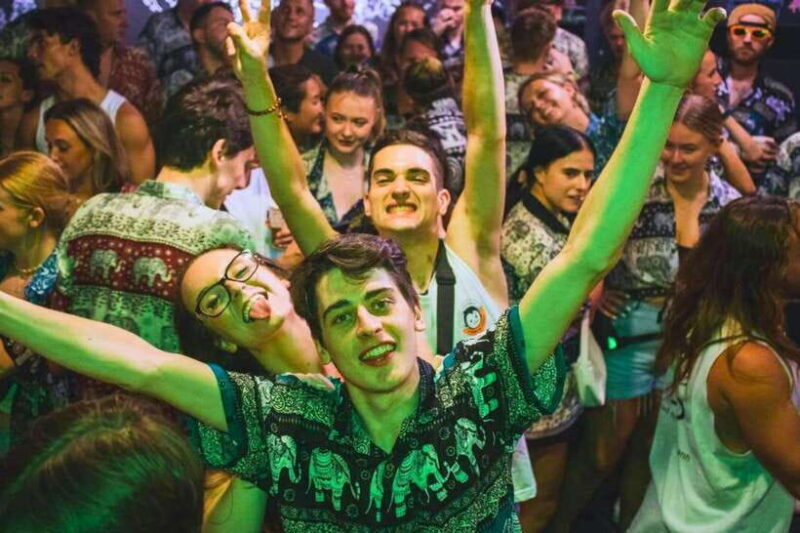 Phnom Penh Pub Crawl with Free Mad Monkey Singlet - Who Should Consider This Tour?