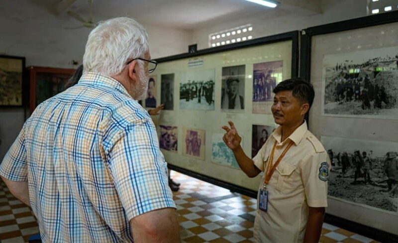 Phnom Penh :S21 Tuol Sleng Museum & Killing Field with Lunch - Discovering Cambodia’s History: The S21 & Killing Fields Tour