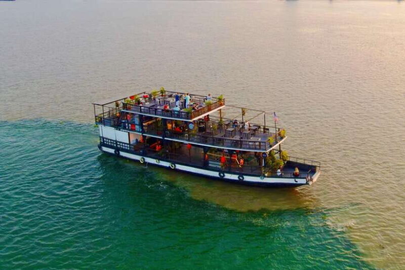 Phnom Penh: Sunset Cruise with Unlimited Beer &Fruit platter - Discovering Phnom Penh from the Water: The Sunset Cruise Experience