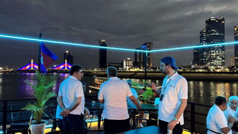 Phnom Penh: Sunset Dinner Cruise with English Speaking Guide - Who This Tour Is Best For