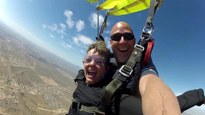 Phoenix: Tandem Skydiving Experience - An Honest Look at the Skydiving Experience Near Phoenix