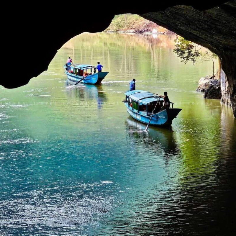 Phong Nha Cave & Paradise Cave: Guided Tour Boat & Explore - Transportation and Guides