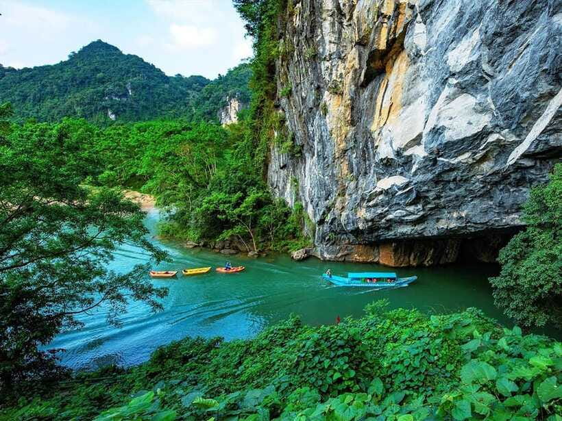 Phong Nha/Dong Hoi: Phong Nha Cave and Paradise Cave Tour - Pricing and Discounts
