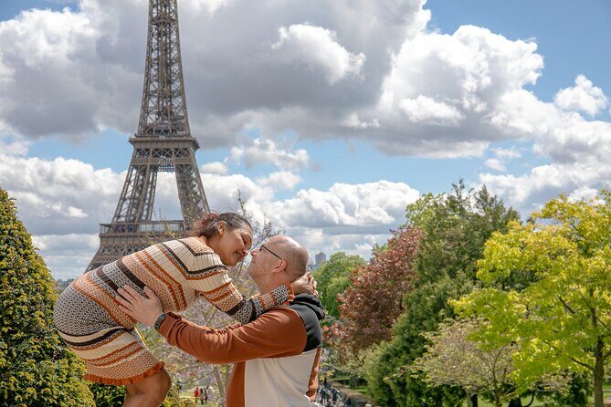 Photo Session Around Eiffel Tower - The Sum Up