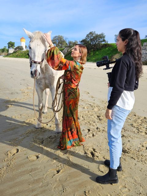 Photo Session With Horses on the Beach or in the Countryside - Customization Options