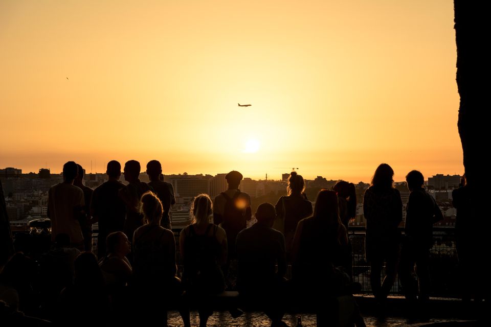 Photograph Lisbon at Night Walking Tour With a Photographer - Capturing Sunset and Night Lights