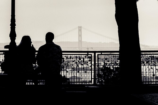 Photograph Lisbon at Night Walking With a Local Photographer - Equipment and Photography Techniques