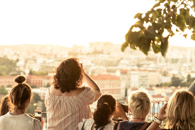 Photograph Lisbon at Night Walking With a Local Photographer - Highlights of Lisbons Night Scenery