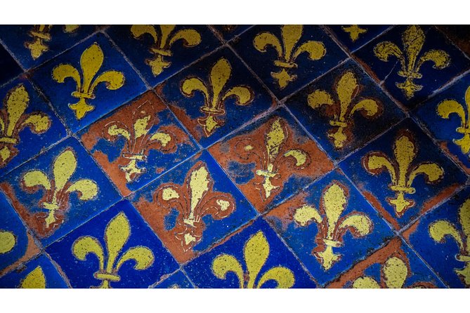 Photography Tour of Château Chaumont - Booking Information