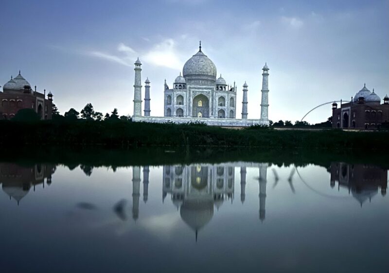 Photoshoot Tour at the Taj Mahal From Delhi - Accessibility Features