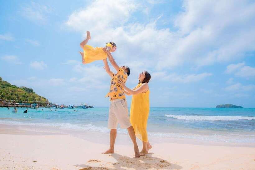Phu Quoc: 3-Island + Visit Cruise With Water Sports & Lunch - First Stop: Hon May Rut Ngoai