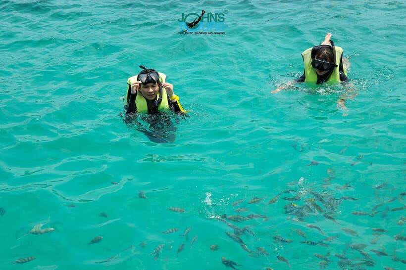 Phu Quoc: 3 Islands Speedboat Tour With Snorkeling & Lunch - Exploring Xuong Island and Buom Island