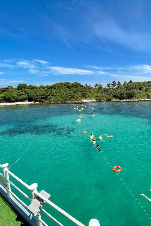 Phu Quoc: Cable Car and 4 Islands Trip by Speedboat - Included in the Tour