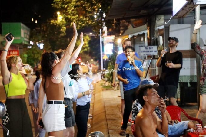 Phu Quoc: Street Food Tour - Guide Expertise