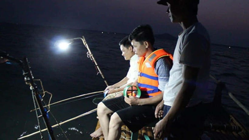 Phu Quoc: Sunset and Night Squid Fishing Boat Tour - Dinner Menu