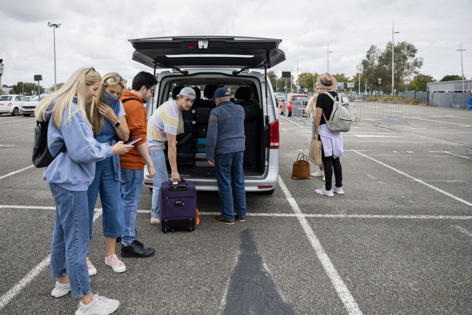 Phuket Airport: Transfer To/From Khao Lak - Comfortable Air-Conditioned Travel