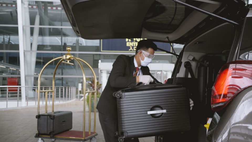 Phuket Airport: VIP Immigration Fast-Track Service & Lounge - Arrival Service