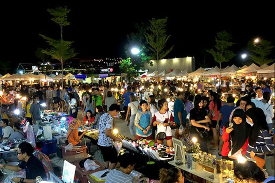 Phuket: Amazing Sunset View & Local Market Tour - Free Cancellation Policy