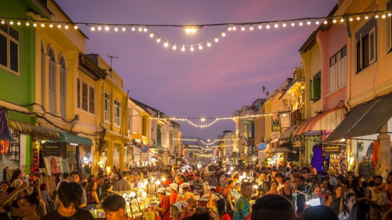 Phuket: Flavours of the South Guided Food Tour - Tour Guide and Customer Experience