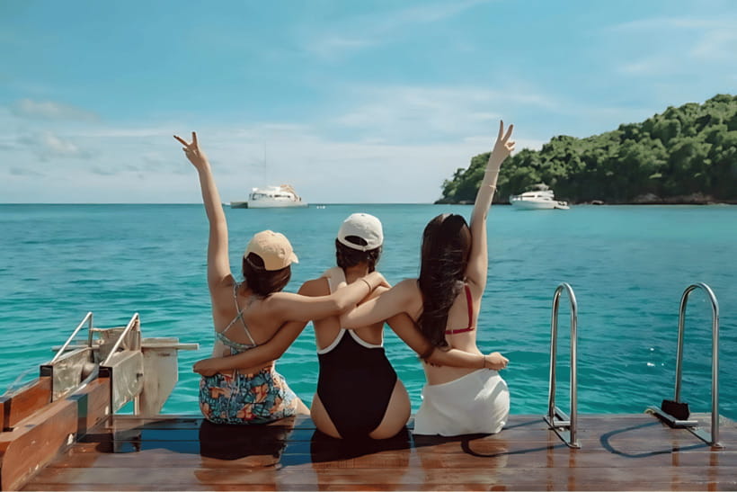 Phuket: Full-Day Luxury Wooden Cruise Adventure & Sunset - Onboard Facilities and Equipment