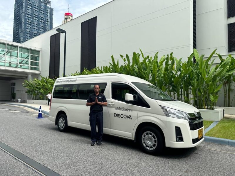 Phuket: Hotel Transfer to Phuket Airport by Van and WiFi - Meeting Point Assistance