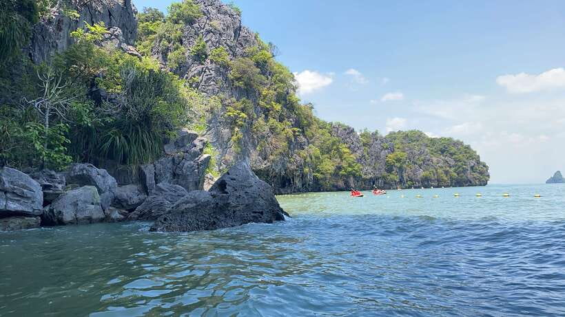 Phuket: James Bond Island by Longtail Boat Small Group Tour - Panyee Island (Floating Village)
