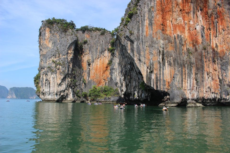 Phuket: James Bond Island Day Trip by Speedboat and Canoe - Lunch at Floating Village
