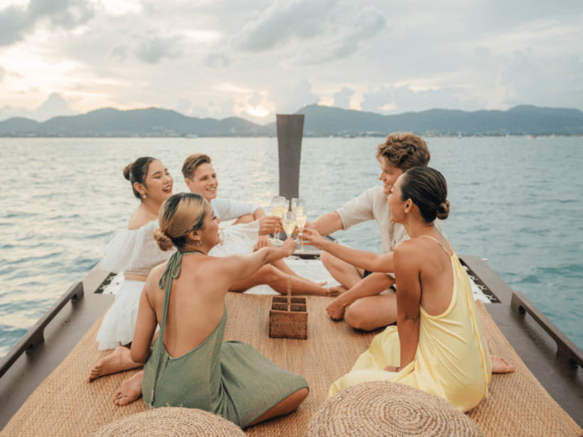 Phuket: Luxury Longtail Boat Islands Hopping Experience - Key Points