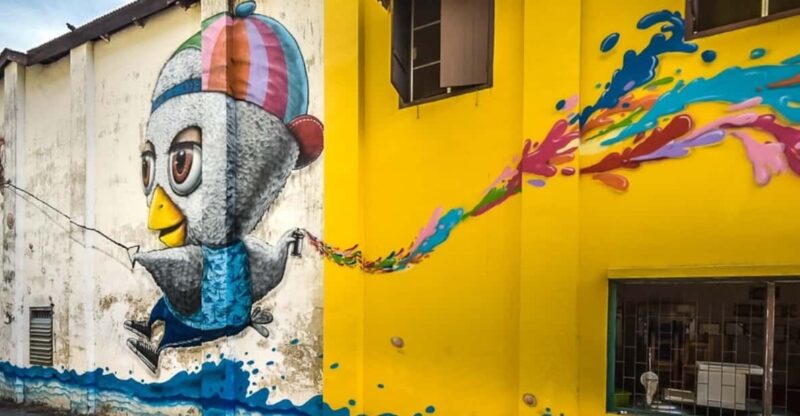 Phuket: Old Town Morning Street Art Walking Tour With Lunch - Discovering Phukets Cultural and Historical Side