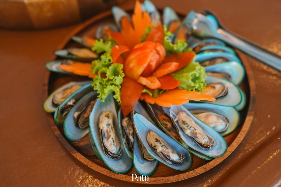 Phuket: Phang Nga Bay Sunset Cruise With Dinner and Canoeing - Seafood Dinner Options