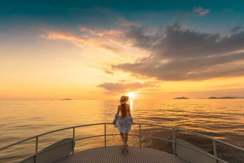 Phuket: Phi Phi Maiton Island Sunset Premium Catamaran Tour - Customer Ratings and Reviews